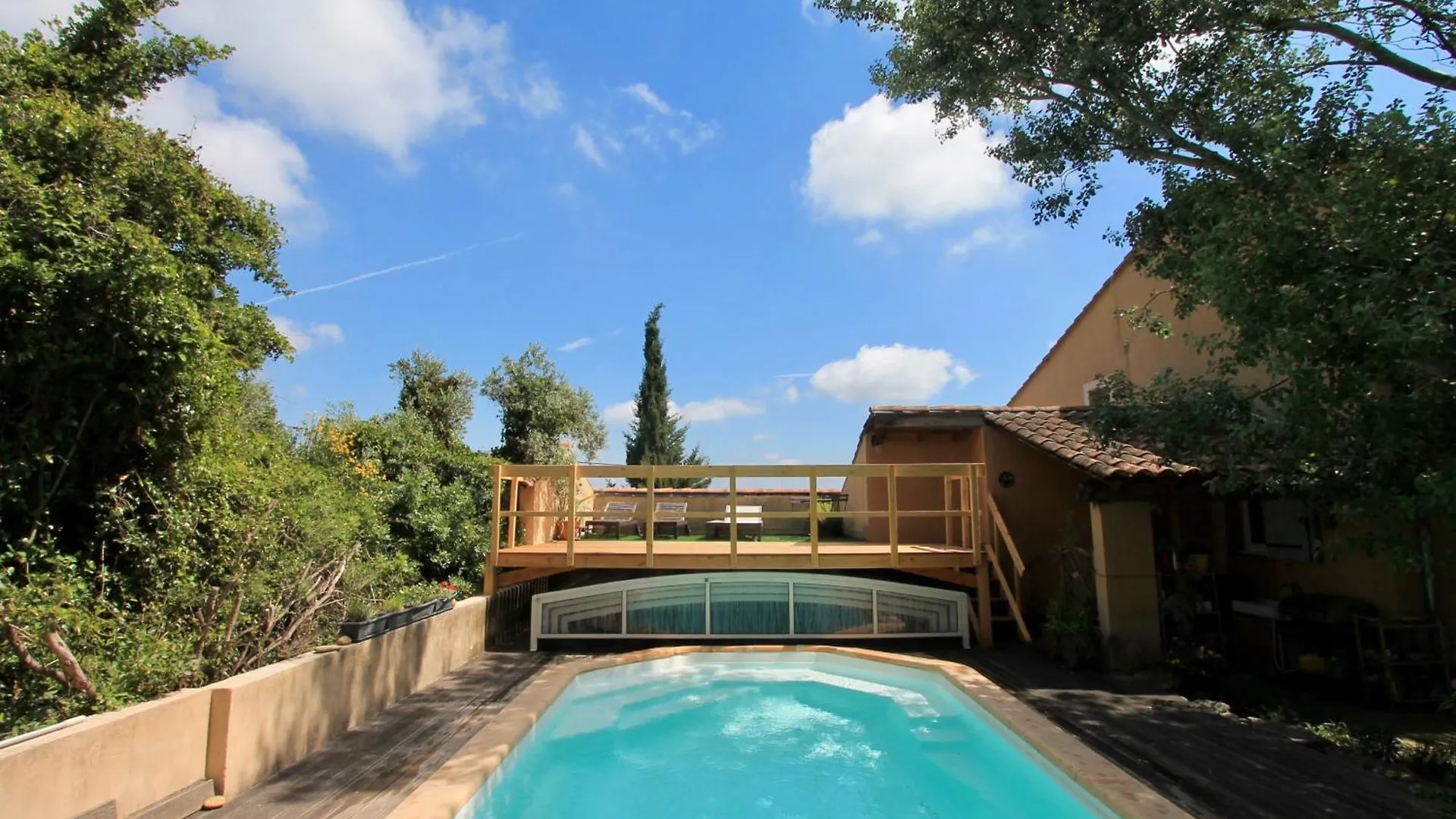 O Grand Air Villa Saint-Saturnin-les-Avignon 0*,